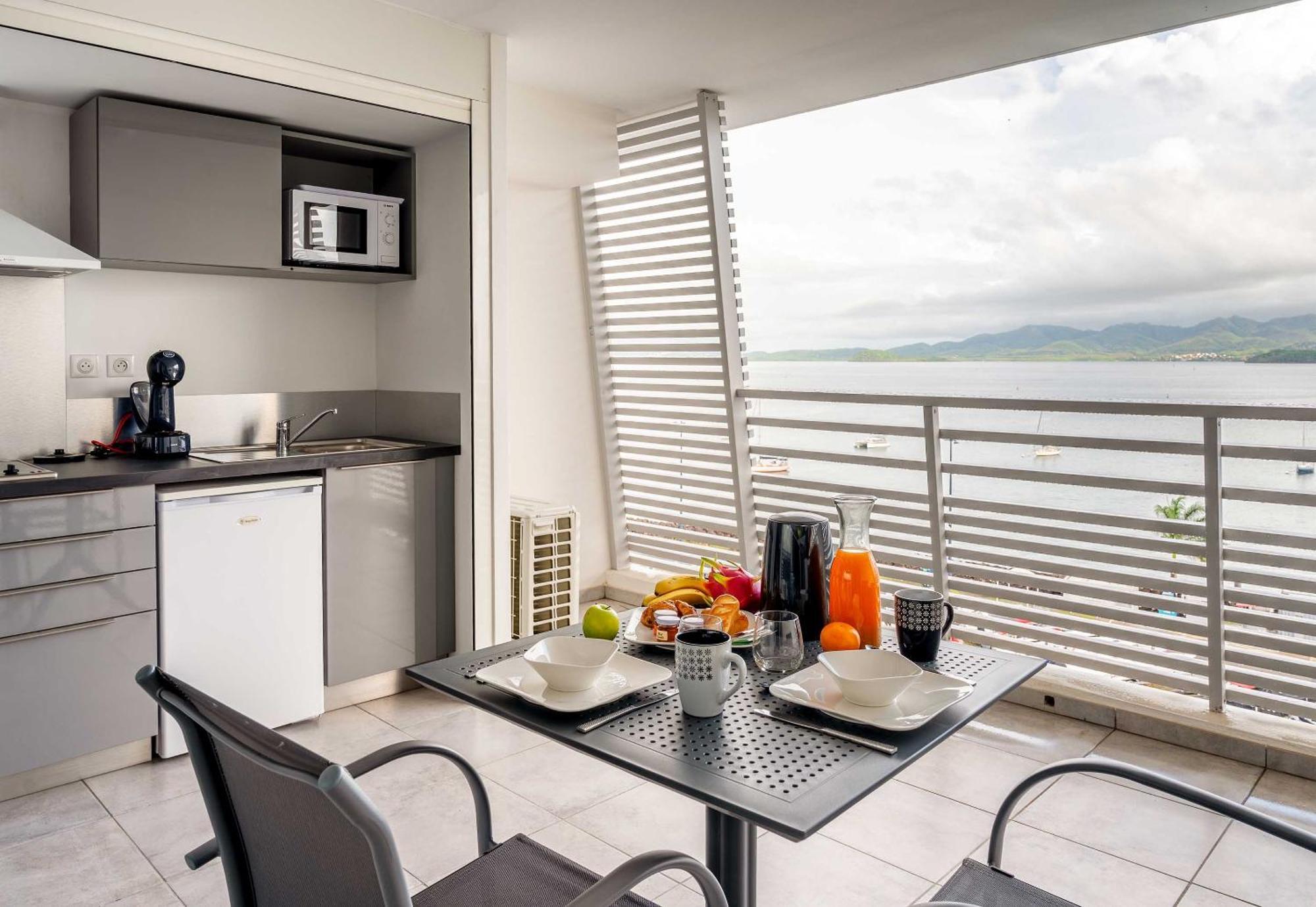 B&B Home Fort-De-France Marina المظهر الخارجي الصورة