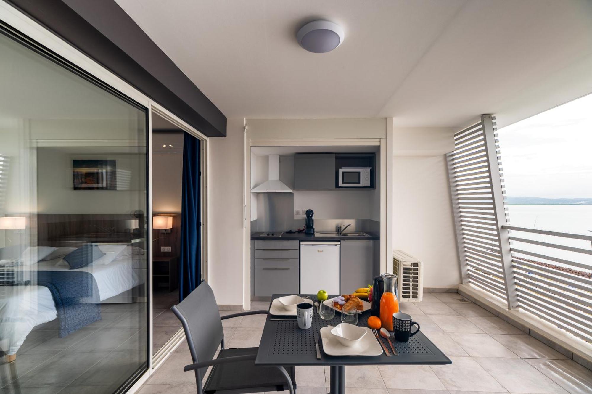 B&B Home Fort-De-France Marina المظهر الخارجي الصورة
